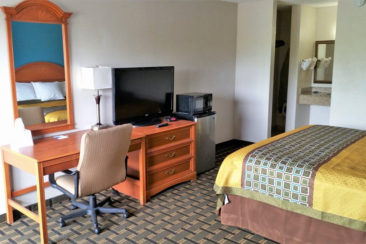 Motel 6 อลิซาเบธทาวน์ ภายนอก รูปภาพ